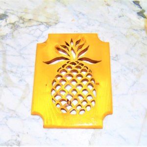 Hand crafted wood pineapple plaque